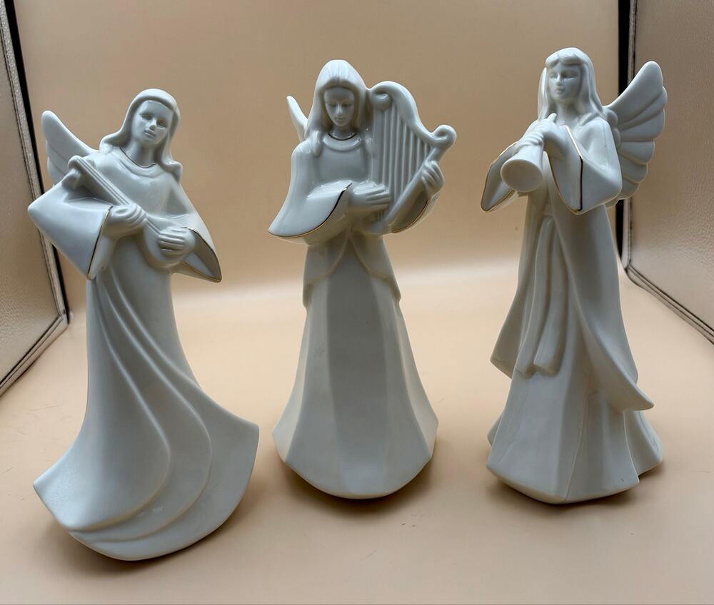 Mikasa Holy Night Nativity Angel Figurines Set 3 Porcelain KT421/495 10”